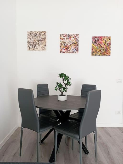 Andrea Central Apartment Bari Exterior photo